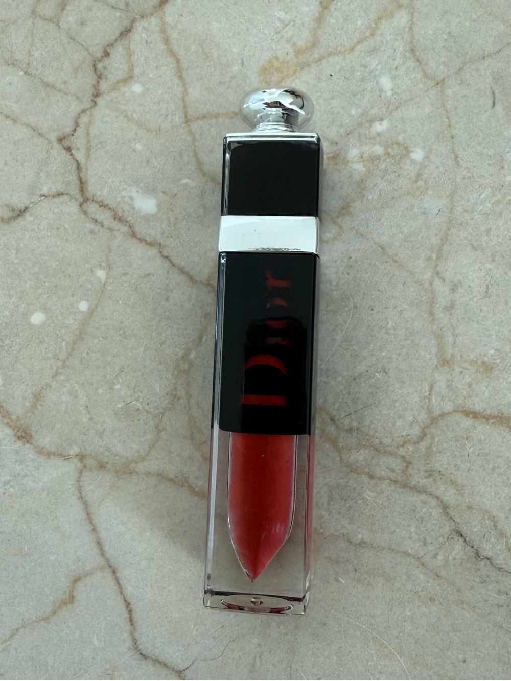 DIOR LIQUID LIPSTICK - Classic Red